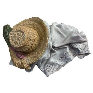 Coqui “Hat & Blanket Under The Sun” Handmade Collectible Made In Barcelona #116